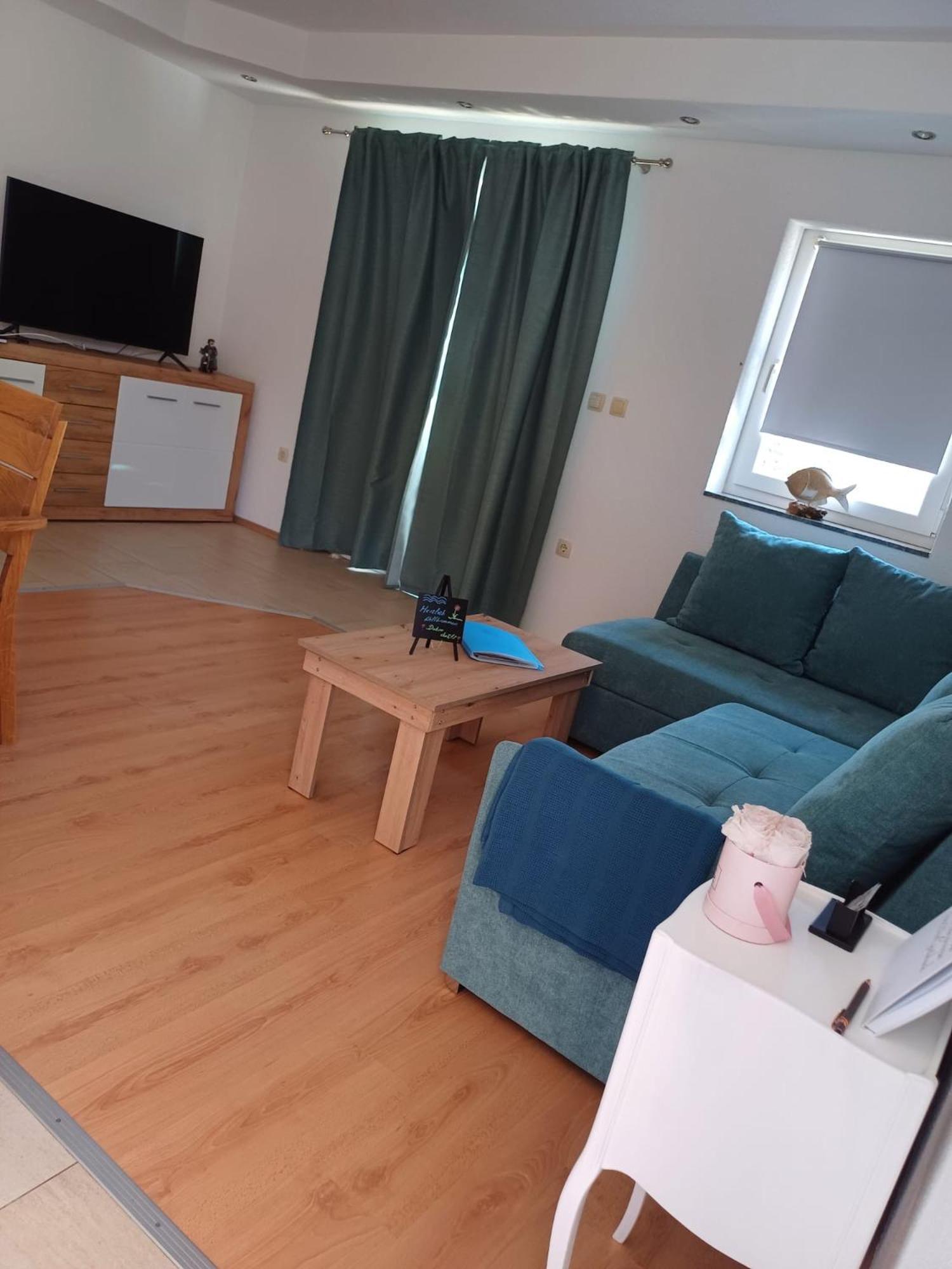 Apartament Ambiente Jasenice  Zewnętrze zdjęcie